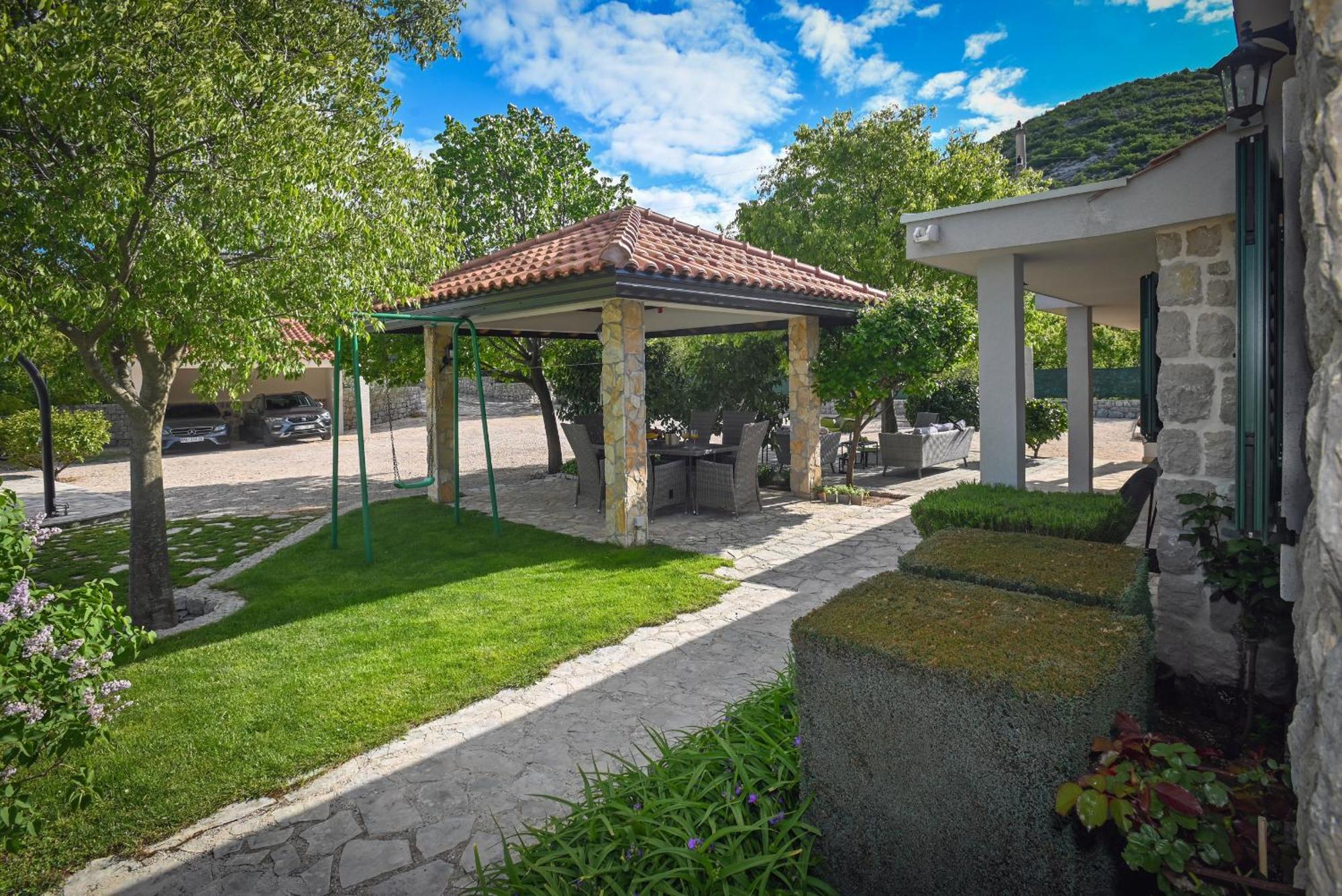 Villa Silentio, Complete Privacy Near Makarska Podgora Exterior foto